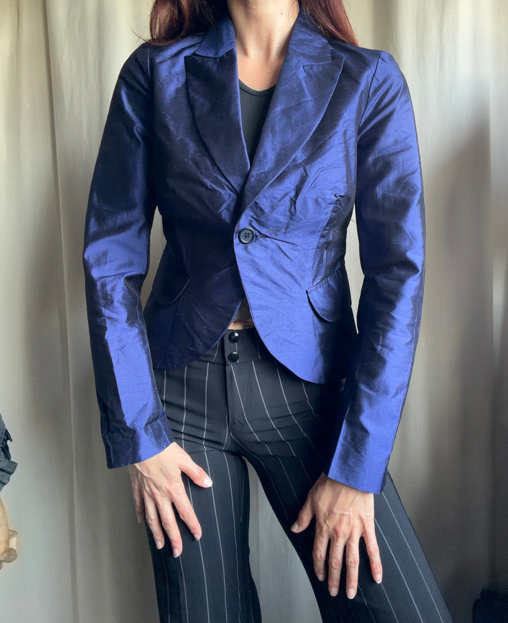 Blazer court bleu nuit en soie style office siren dark feminine - taille S