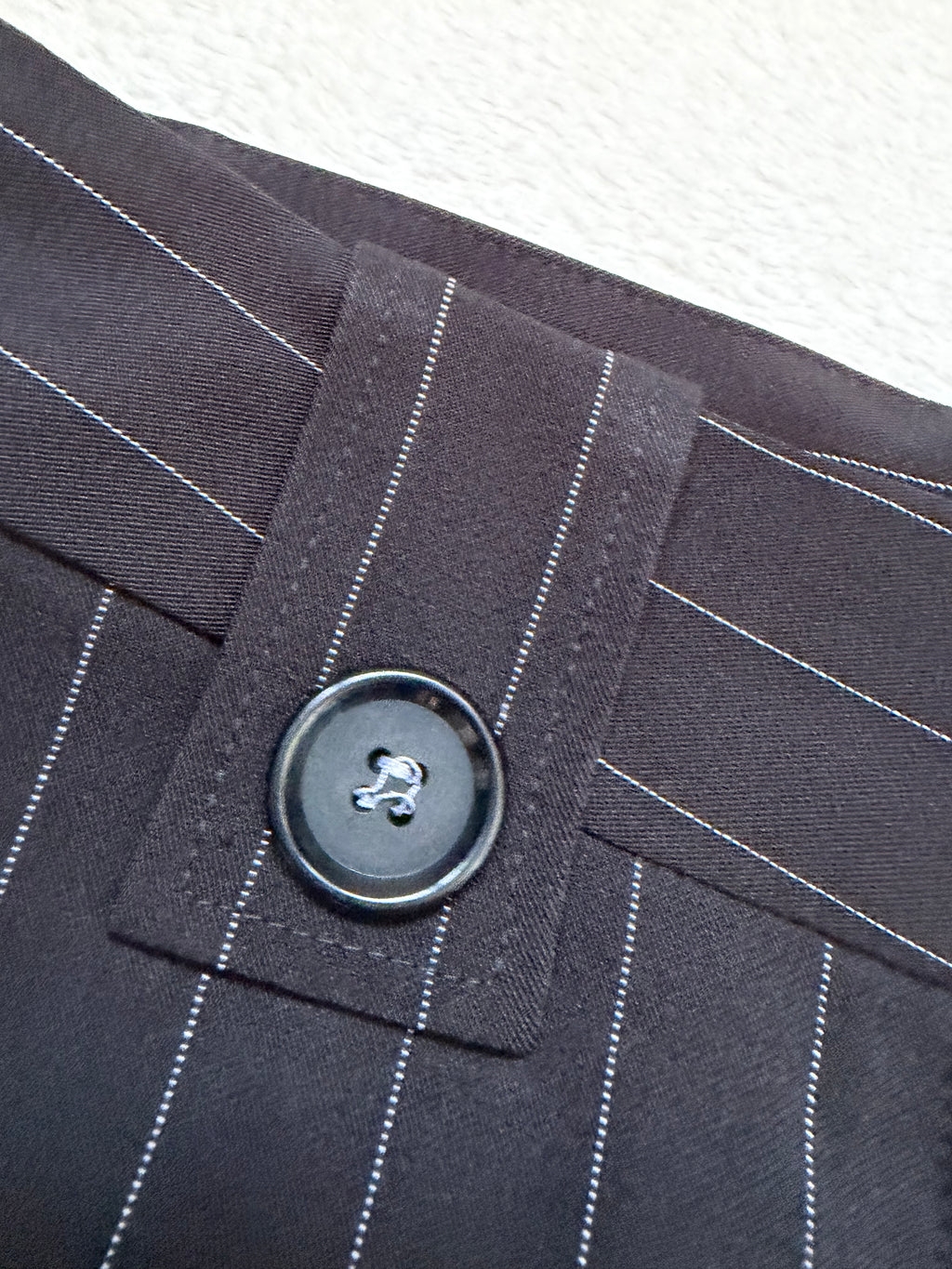 Pantalon noir flare taille basse à rayures style corporate goth office siren - taille XS