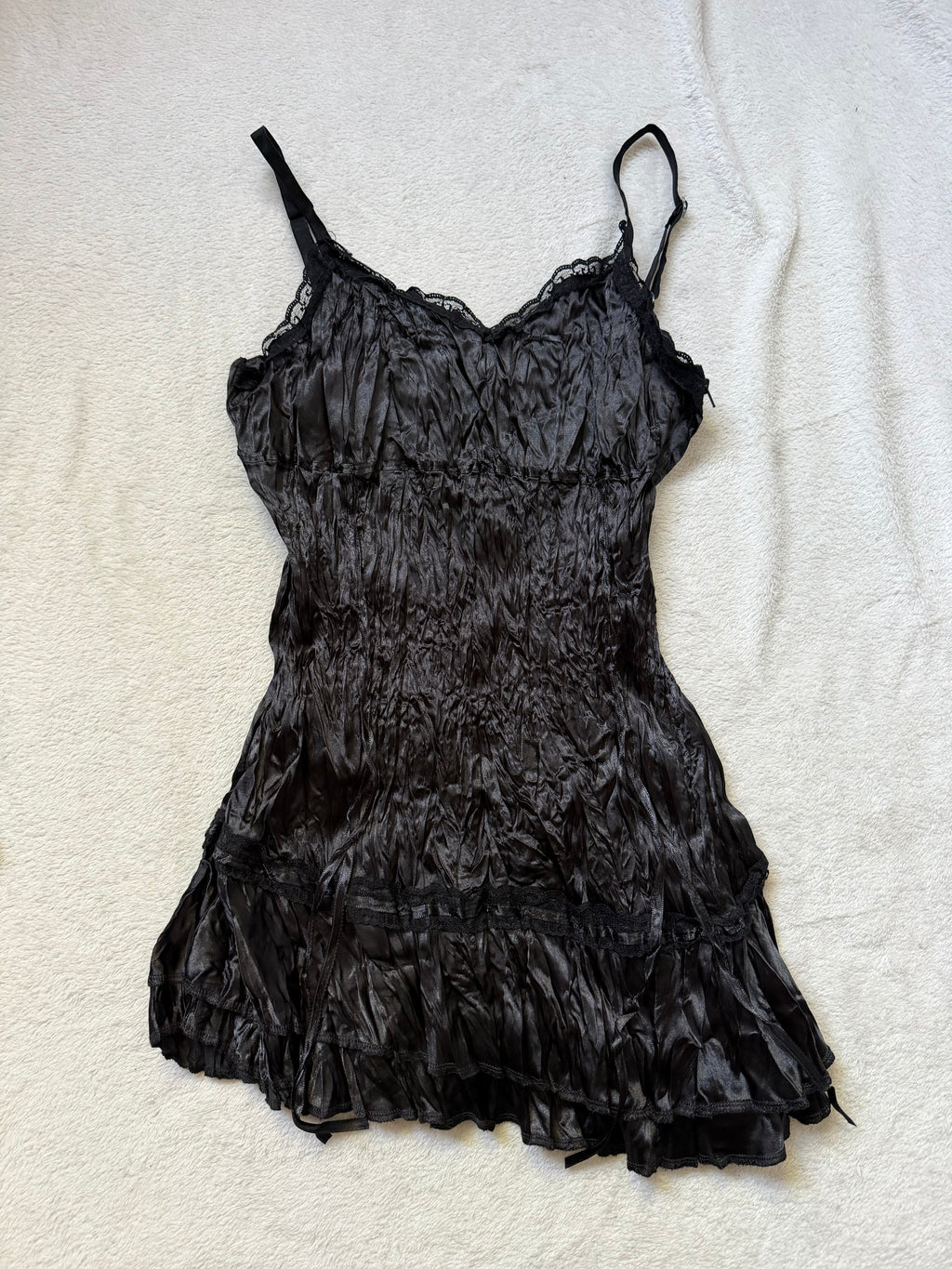 Caraco noir satin froissé et dentelle style romantic goth vampire - taille M