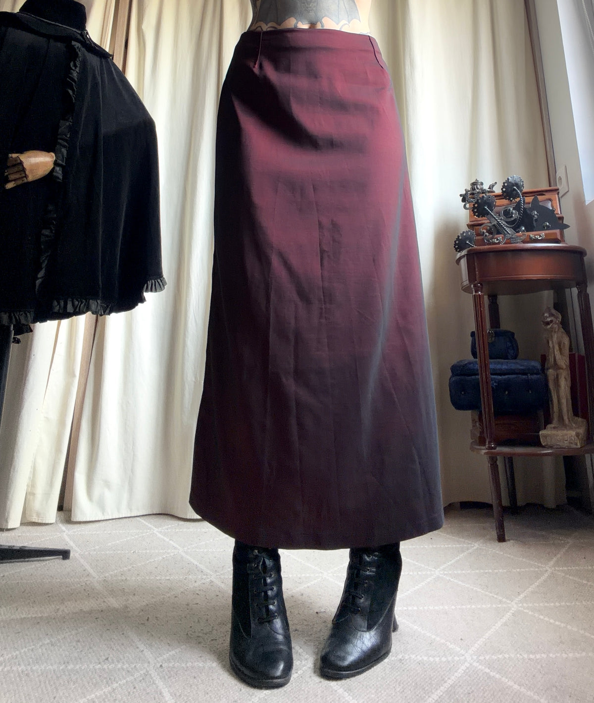 Jupe longue bordeaux reflets noirs changeants style whimsigoth vampire – taille S/M