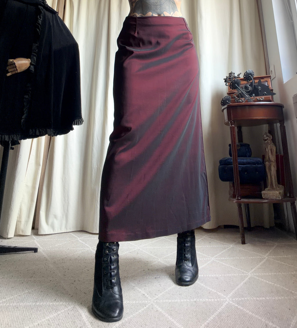 Jupe longue bordeaux reflets noirs changeants style whimsigoth vampire – taille S/M