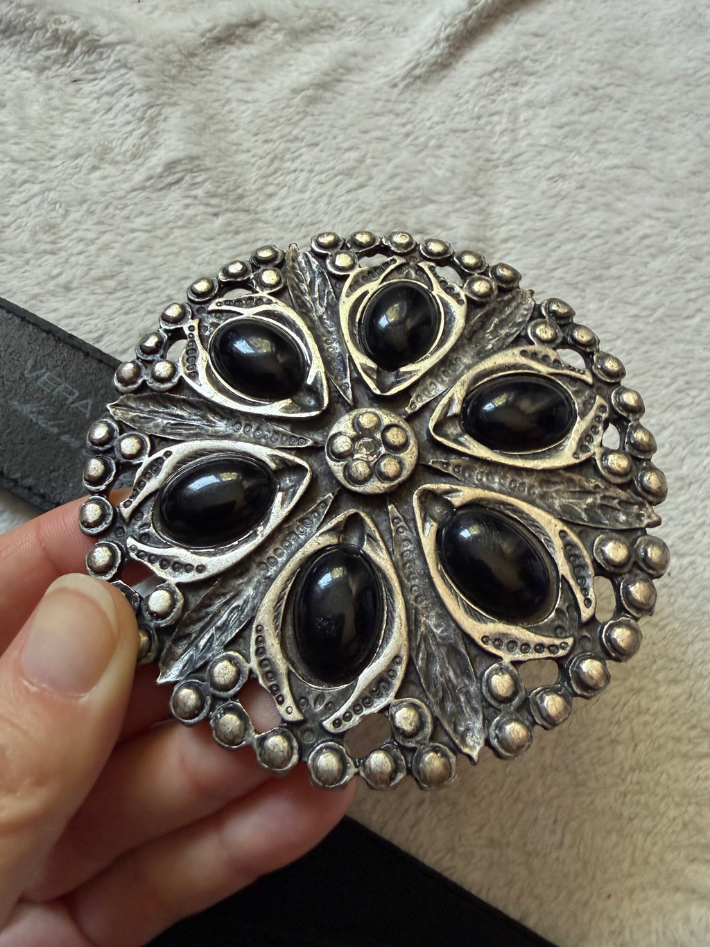 Ceinture cuir noir boucle bijoux argentée cabochons noirs vintage goth – taille ajustable