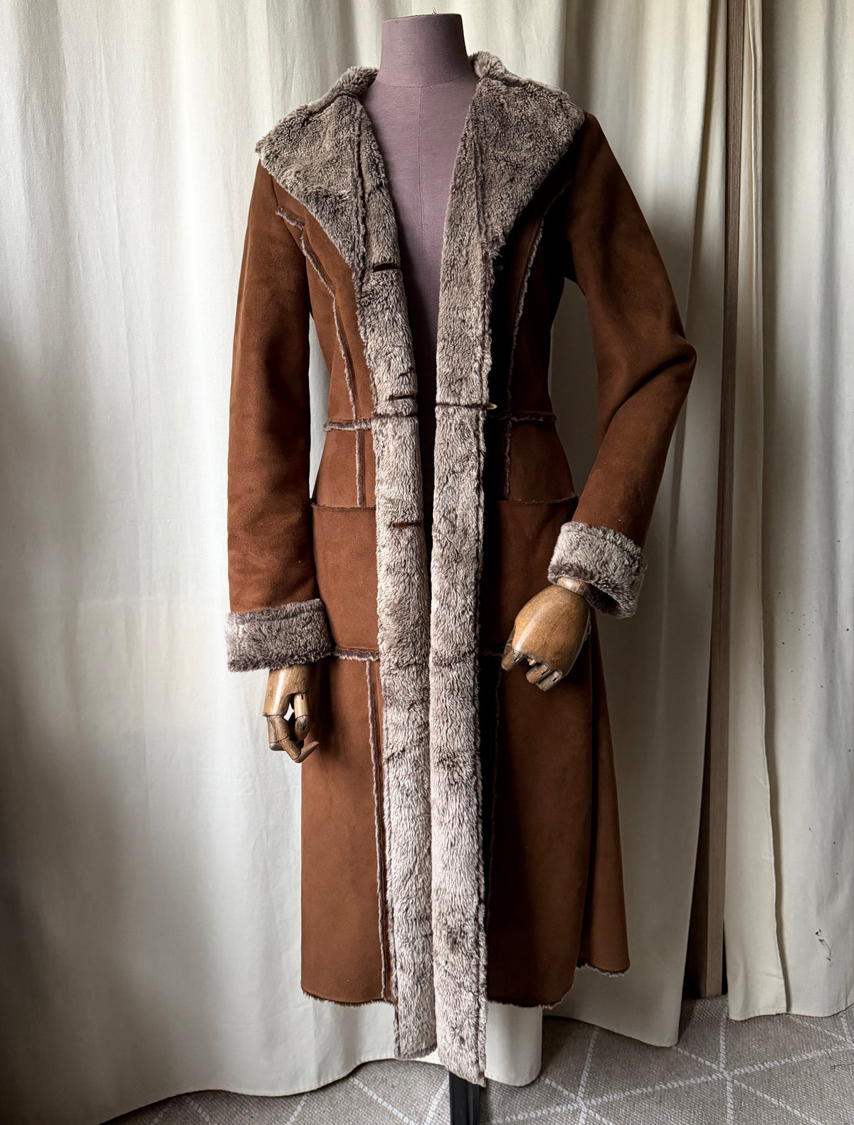 70s Brown Faux Shearling Long Coat - size M