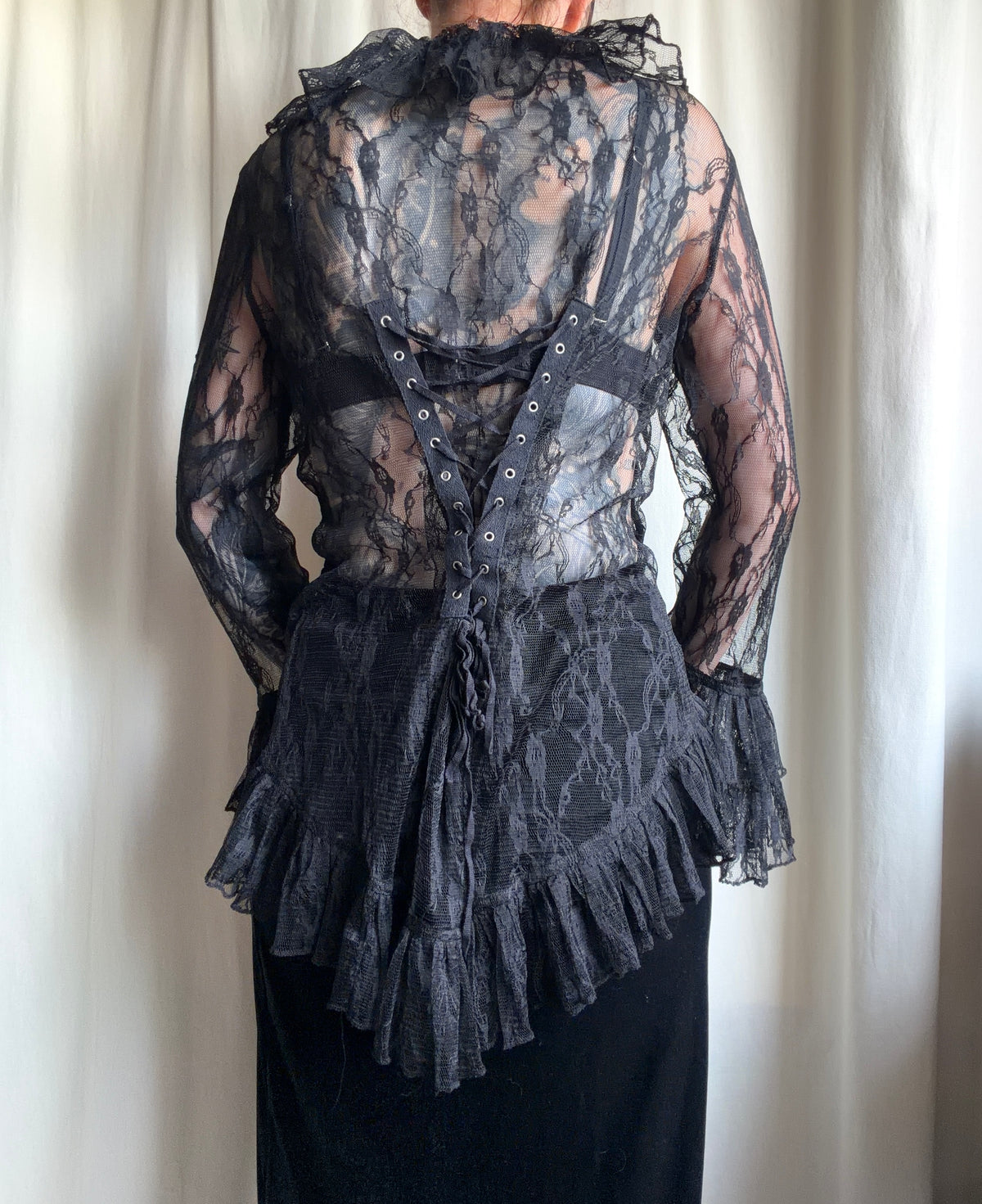 Black lace top ruffles and lacing vampy pirate gothic style - size L/XL