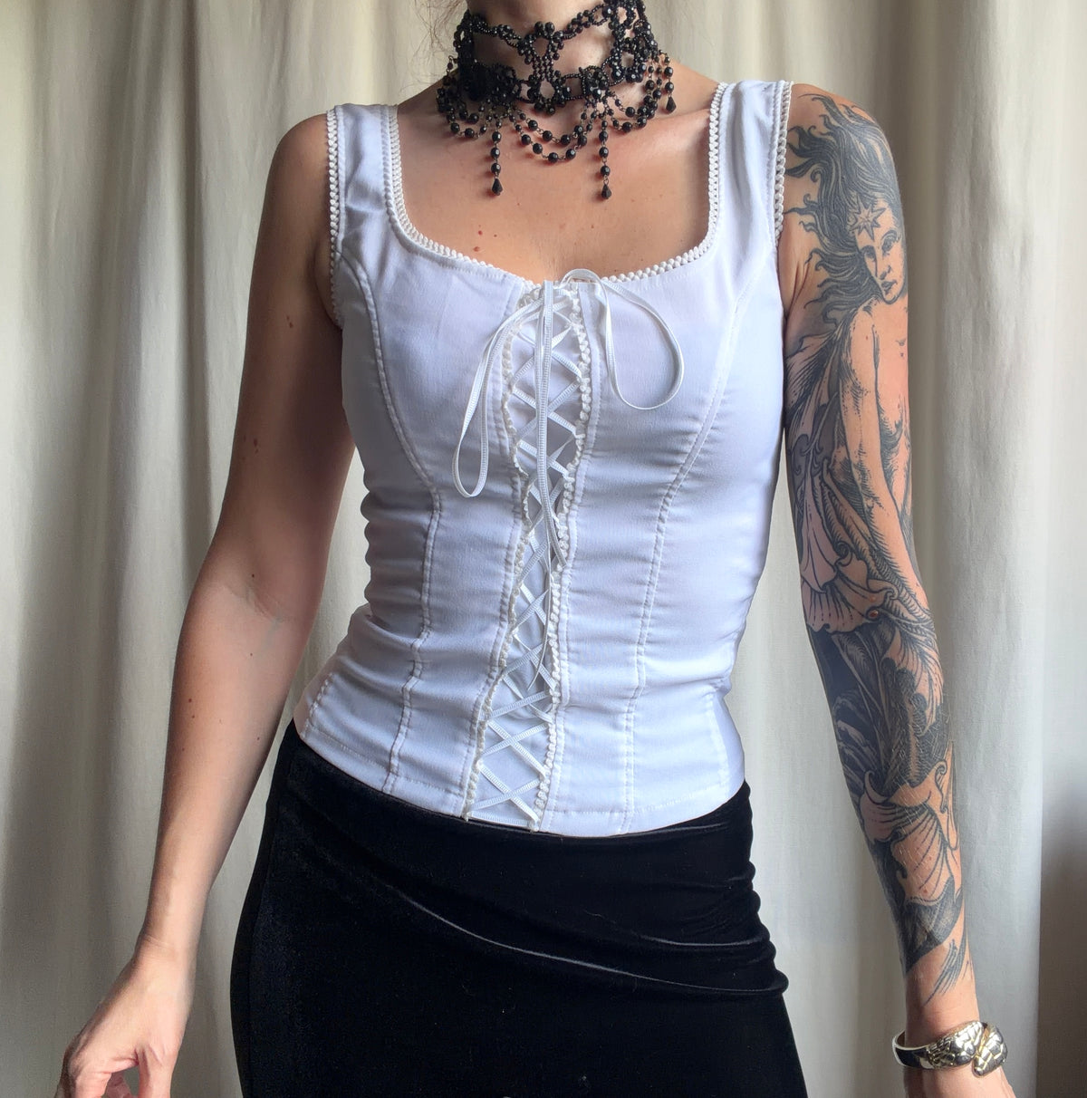 Top corset blanc à laçage ruban encolure carrée – taille S/M