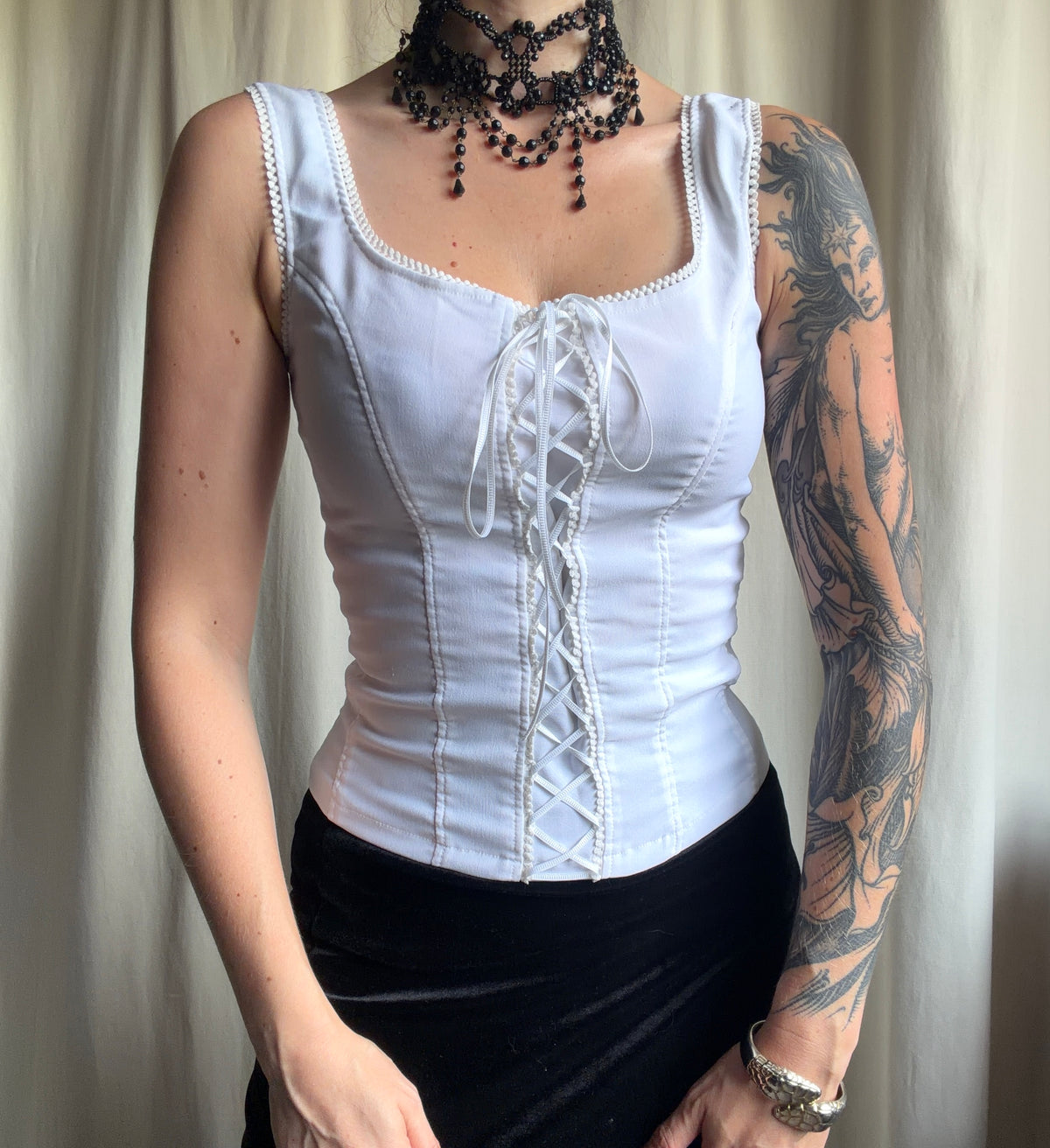 Top corset blanc à laçage ruban encolure carrée – taille S/M