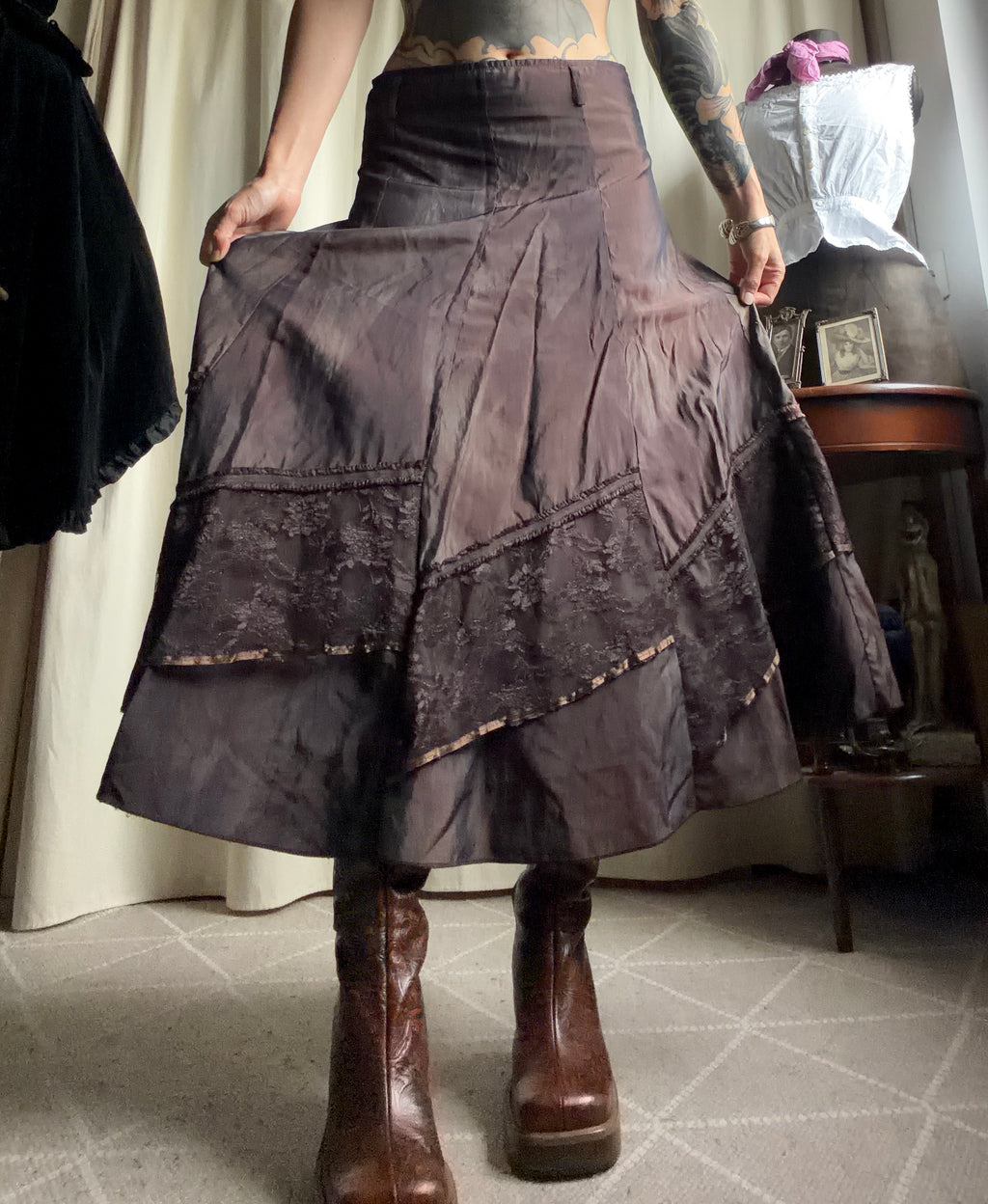 Jupe longue marron à panneaux de dentelle style fairygrunge 00s - taille L
