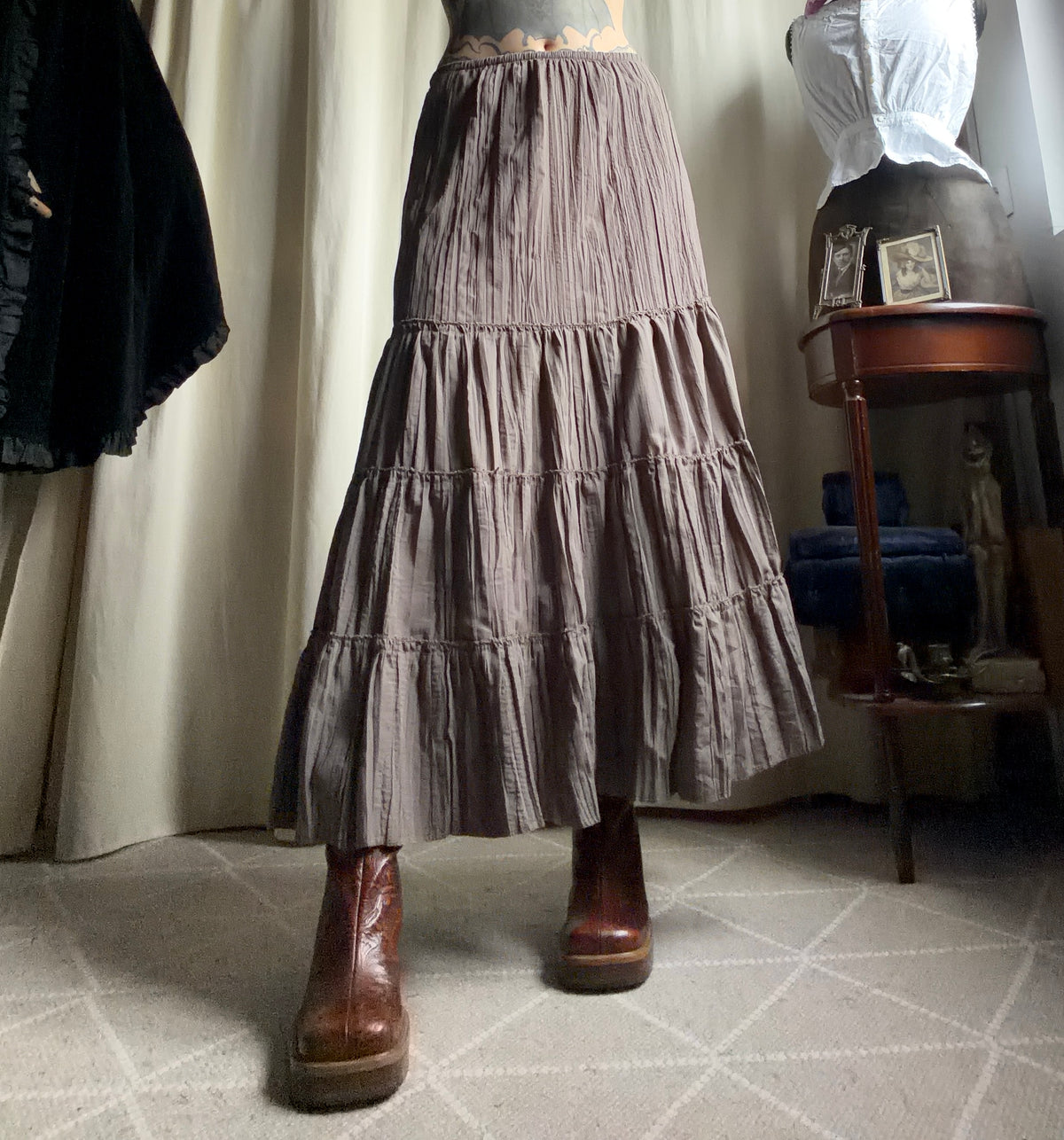Jupe maxi kaki ample et volantée style fairygrunge whimsigoth - taille S/M
