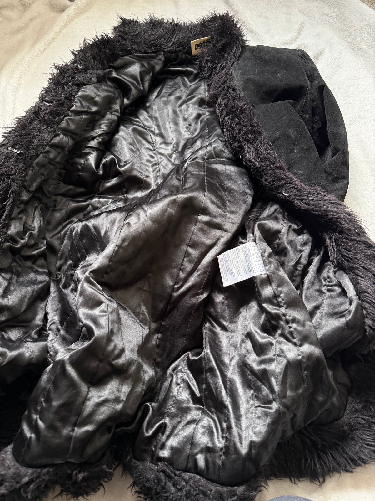Black long leather and faux fur coat, Pennylane vampy 00s style - size L
