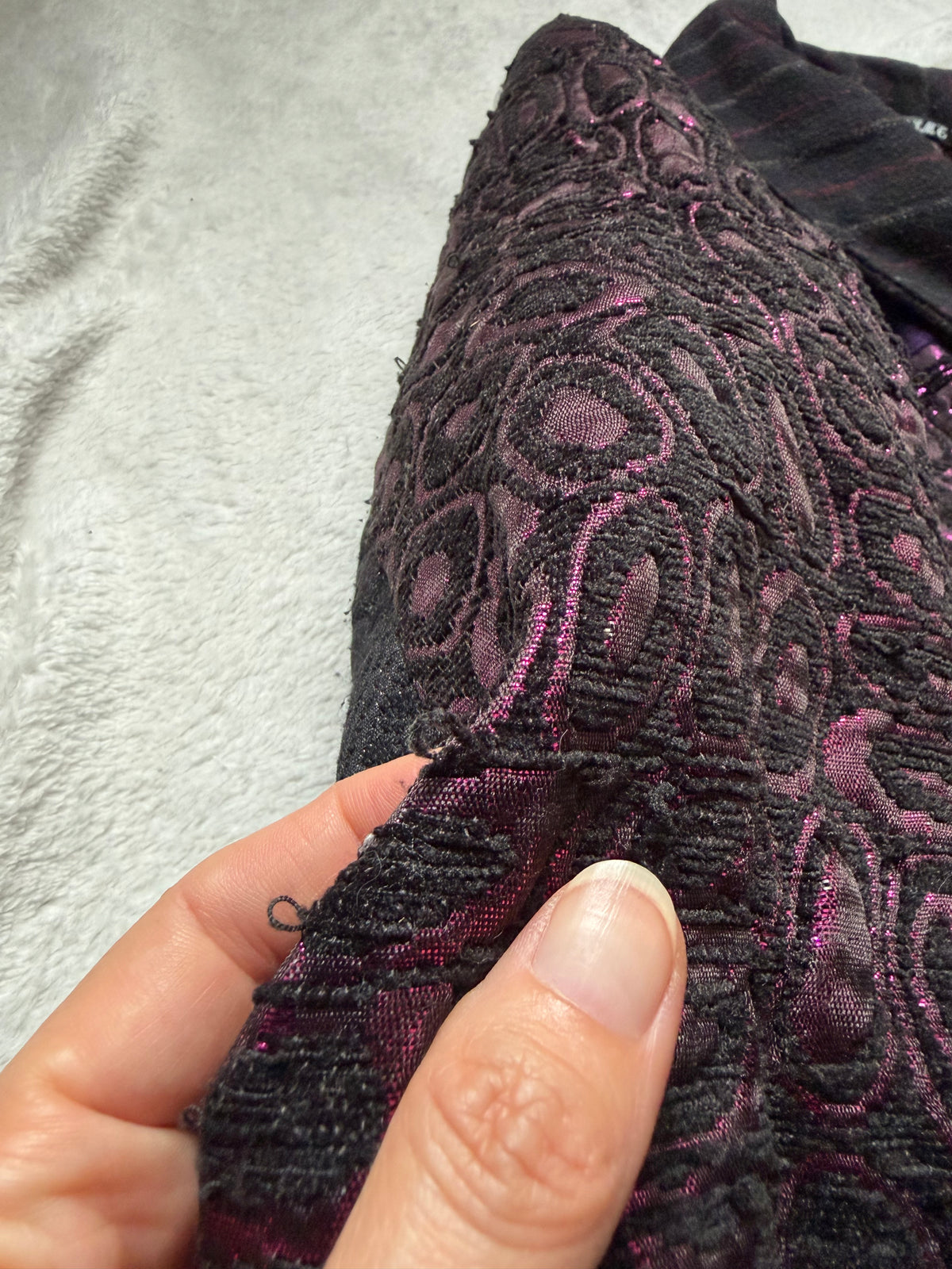 Veste patchwork violette à boutons bijoux - whimsigoth avant-garde - taille S/M