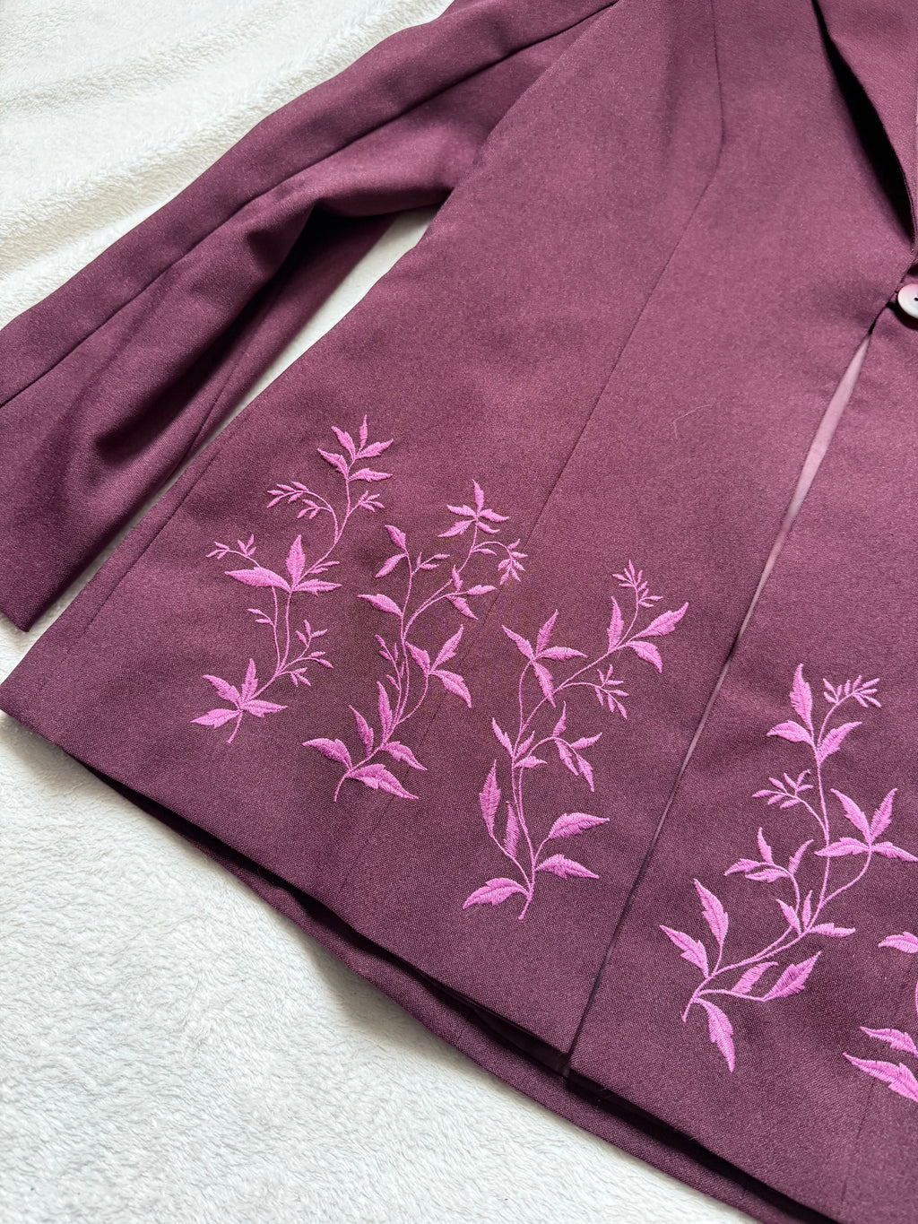 Ensemble blazer et robe prune broderies florales style 90s whimsigoth – taille L