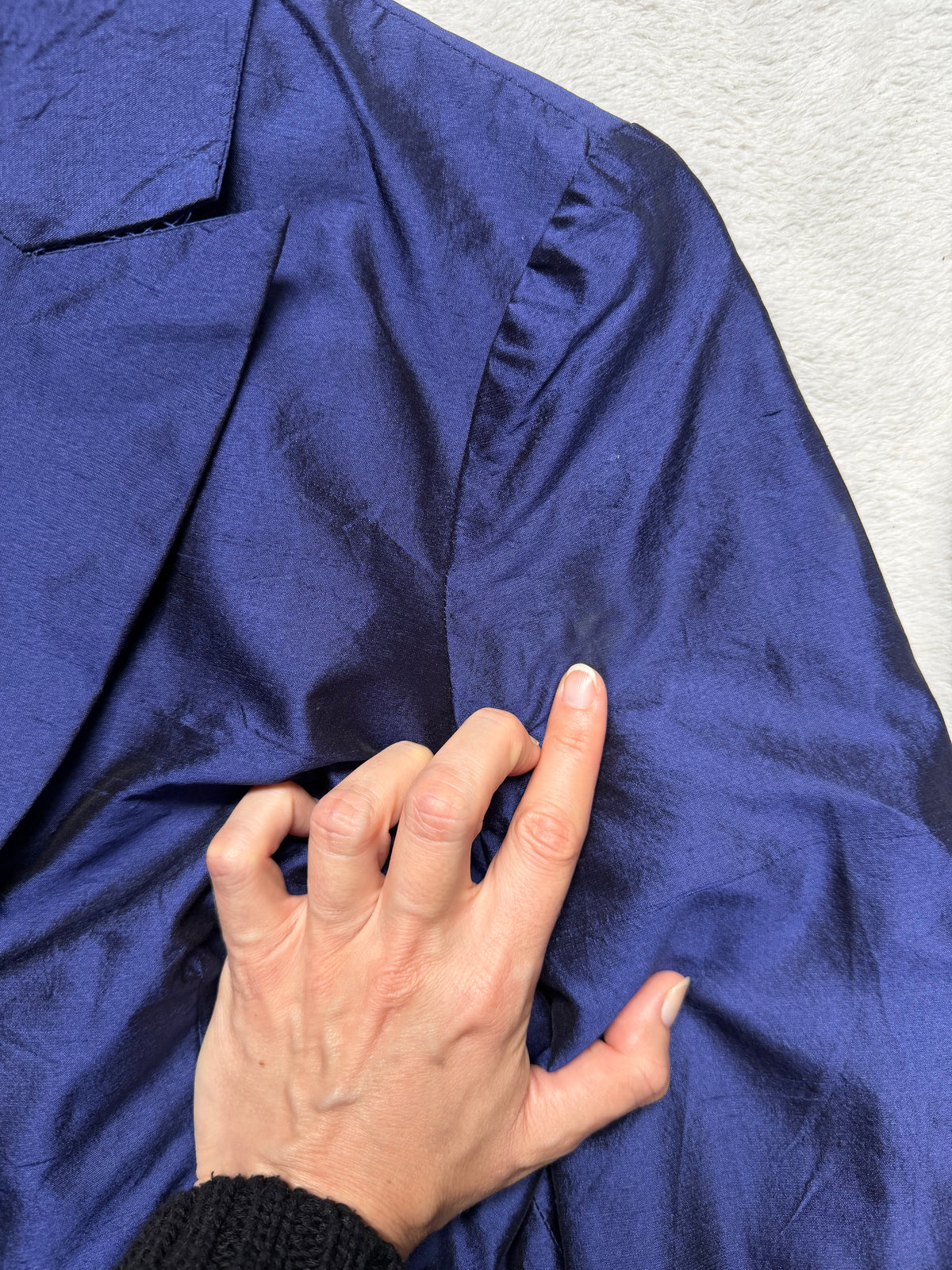 Blazer court bleu nuit en soie style office siren dark feminine - taille S