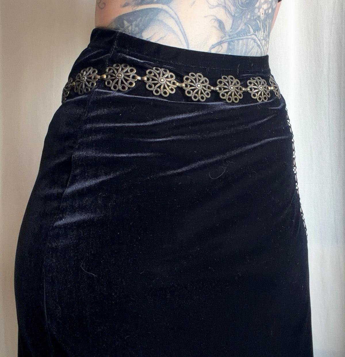 Ceinture chaîne bronze à médaillons rosaces ajourés – ajustable