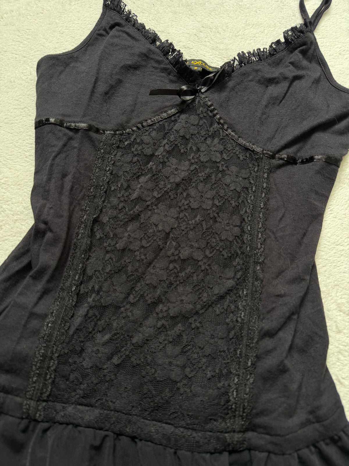 Débardeur noir à dentelle florale style romantic goth whimsigoth - taille M