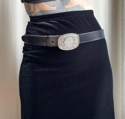 Black leather belt with silver rhinestone western buckle – size 85