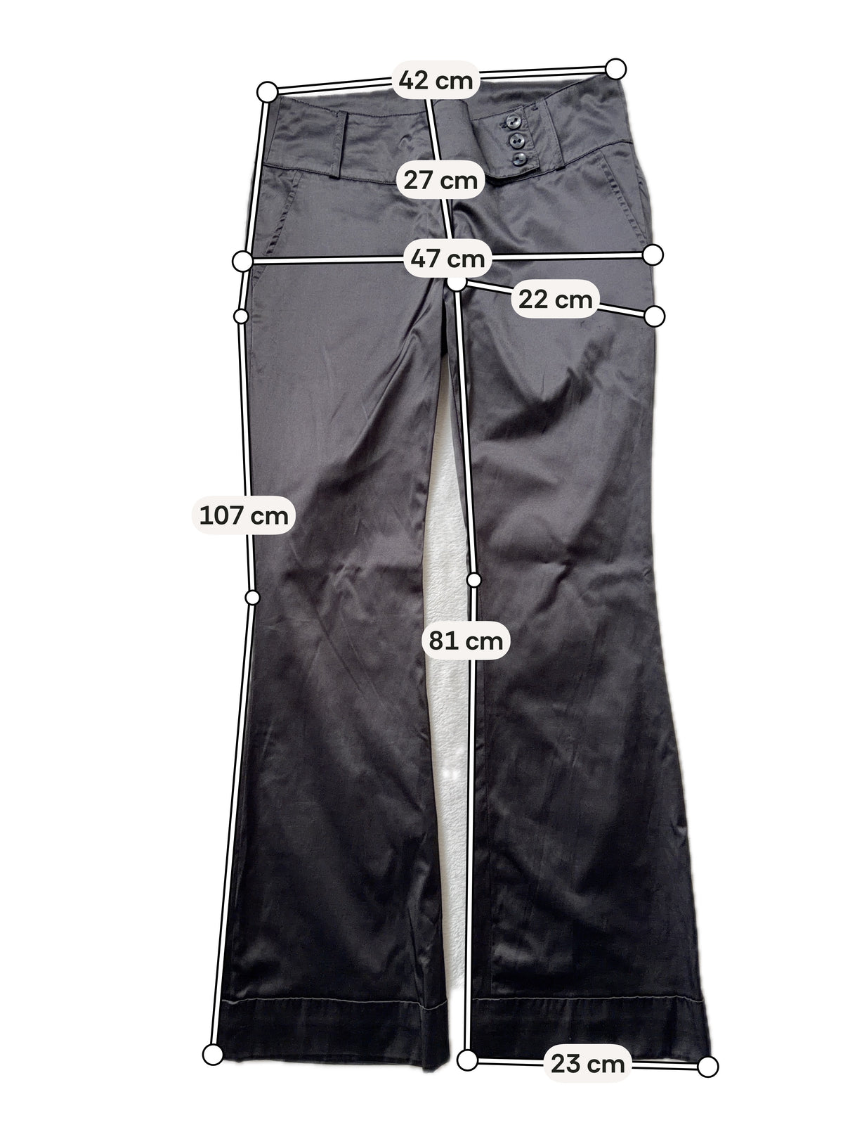 Pantalon noir satiné taille basse ceinture corset – taille L