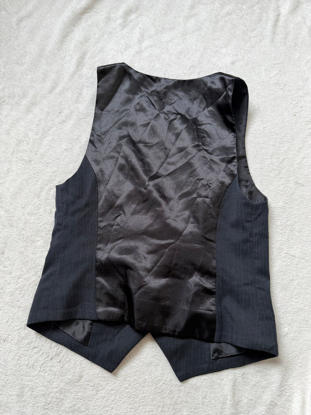 Fitted grey/black button-up suit vest y2k – size S
