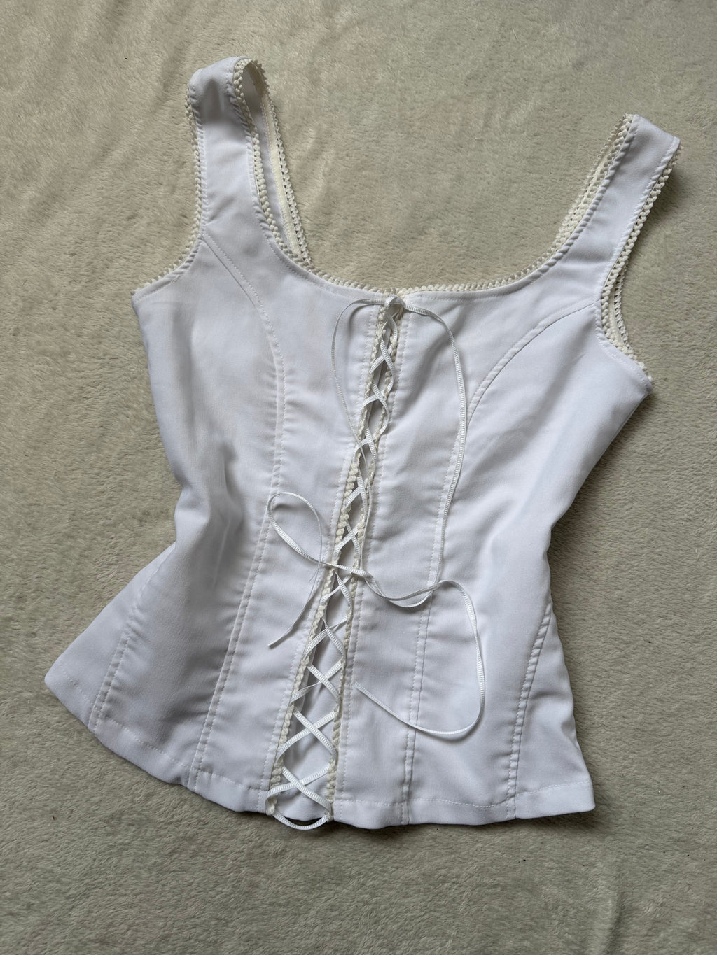 Top corset blanc à laçage ruban encolure carrée – taille S/M