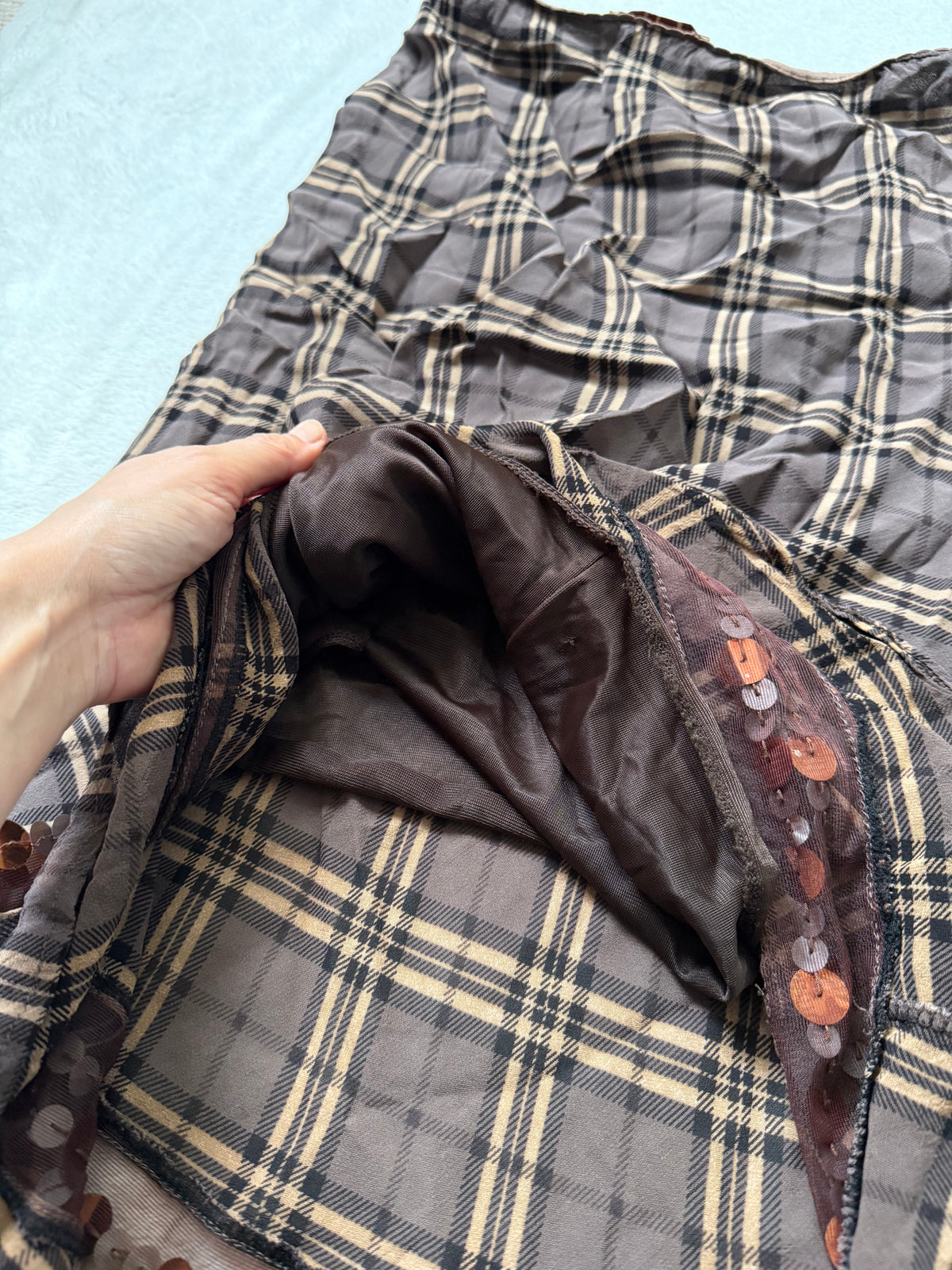 Jupe Maje marron à carreaux sequins et volant  – taille S/M