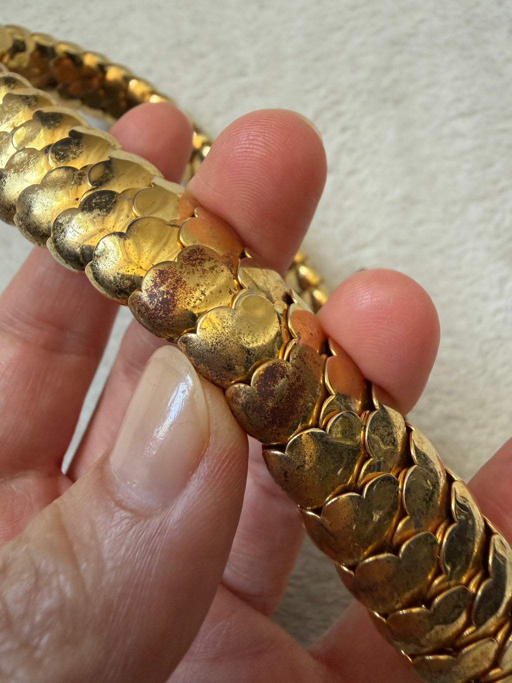 Collier ras de cou doré maille serpent épaisse