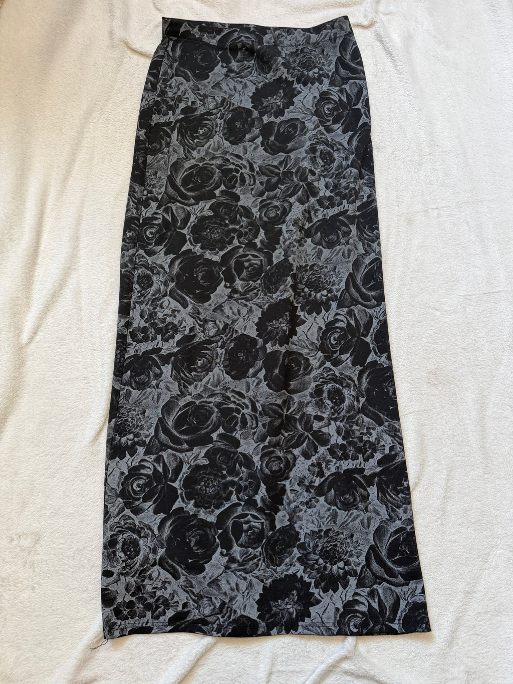 Jupe longue gris anthracite imprimé floral – whimsigoth dark romantic 90s – taille S/M