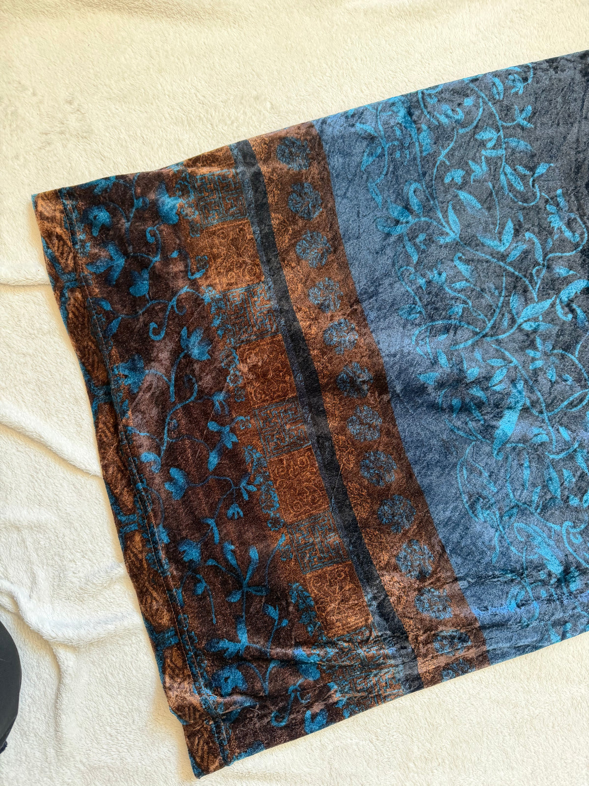 Jupe maxi velours à motifs paisley bleu nuit et marron – taille S