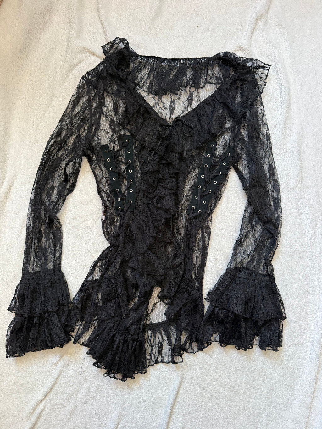Black lace top ruffles and lacing vampy pirate gothic style - size L/XL