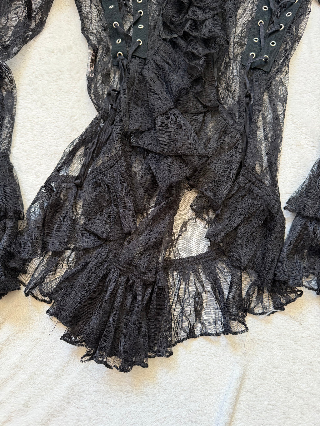 Black lace top ruffles and lacing vampy pirate gothic style - size L/XL