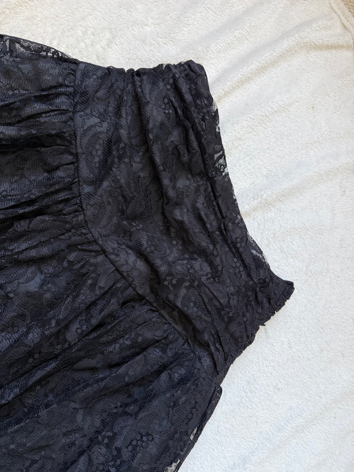 Jupe-culotte noire en dentelle fleurie style romantic goth whimsigoth - taille S