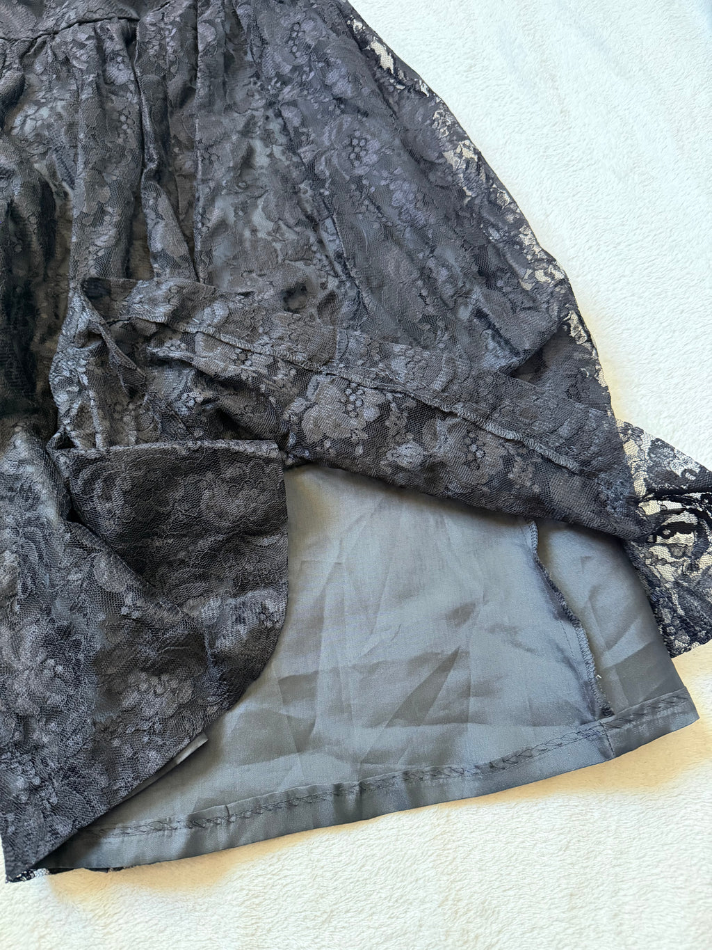 Jupe-culotte noire en dentelle fleurie style romantic goth whimsigoth - taille S
