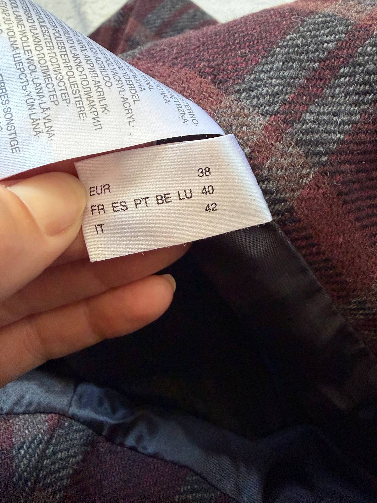 Jupe midi droite à carreaux tartan style dark academia - taille M/L