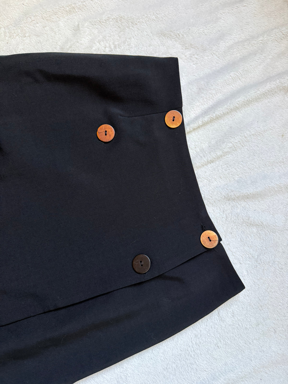 Jupe maxi noire taille haute à boutons style minimal goth - taille L/XL