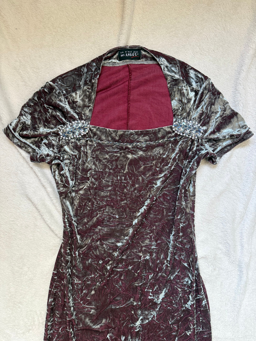 Robe longue velours argenté reflets bordeaux fendue – goth glam 90s Y2K – taille S