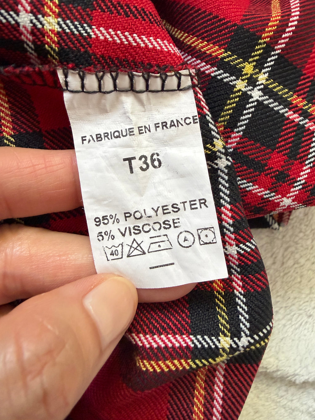 Minijupe tartan rouge plissée double boucle – punk goth school girl Y2K - S