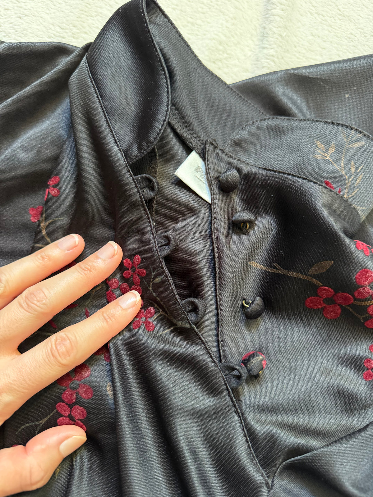 Long black qipao dress with red floral gothic 90s style – size S/M