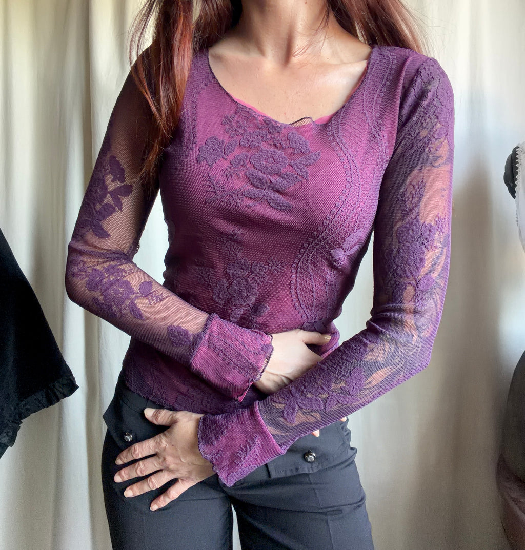 Top violet en résille et dentelle florale style whimsigoth romantic goth - taille S/M