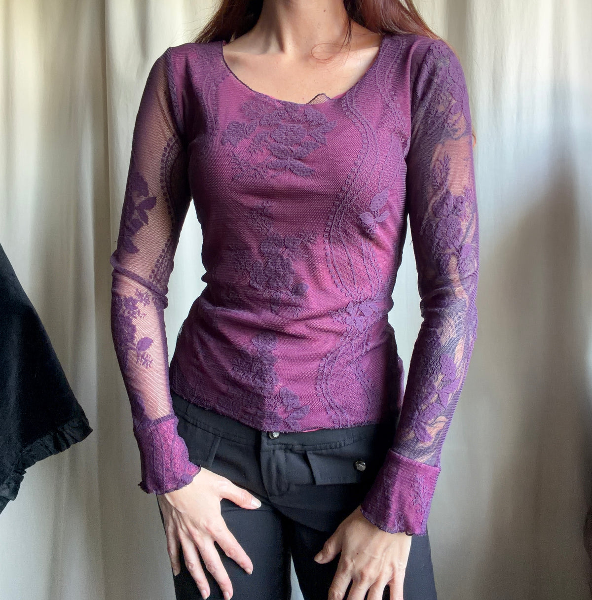 Top violet en résille et dentelle florale style whimsigoth romantic goth - taille S/M
