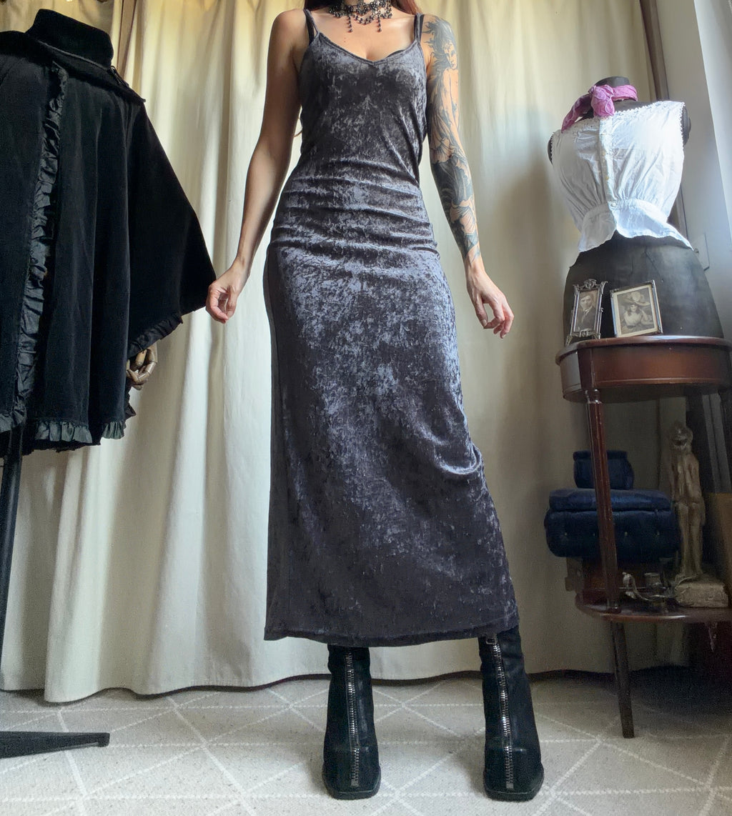 Robe maxi en velours frappé gris anthracite style whimsigoth vampire 90s - taille S/M