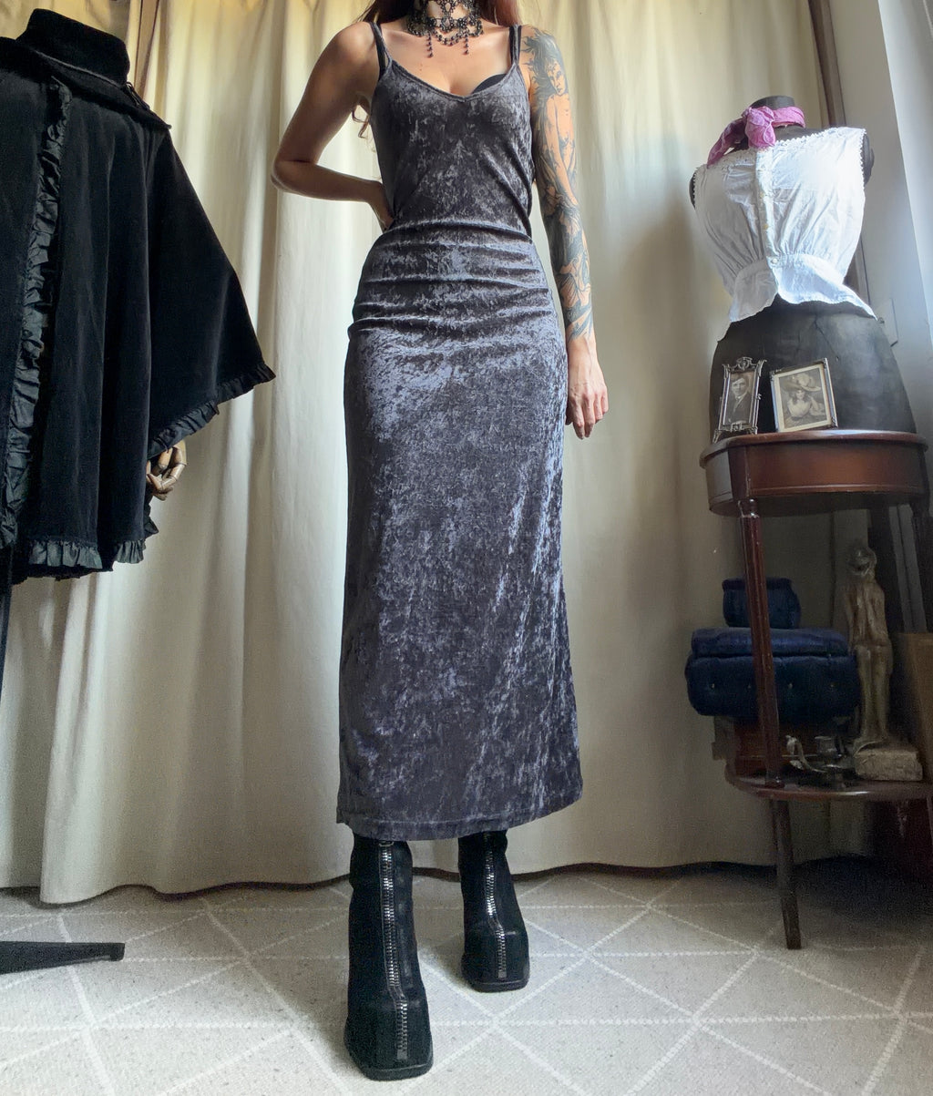 Robe maxi en velours frappé gris anthracite style whimsigoth vampire 90s - taille S/M