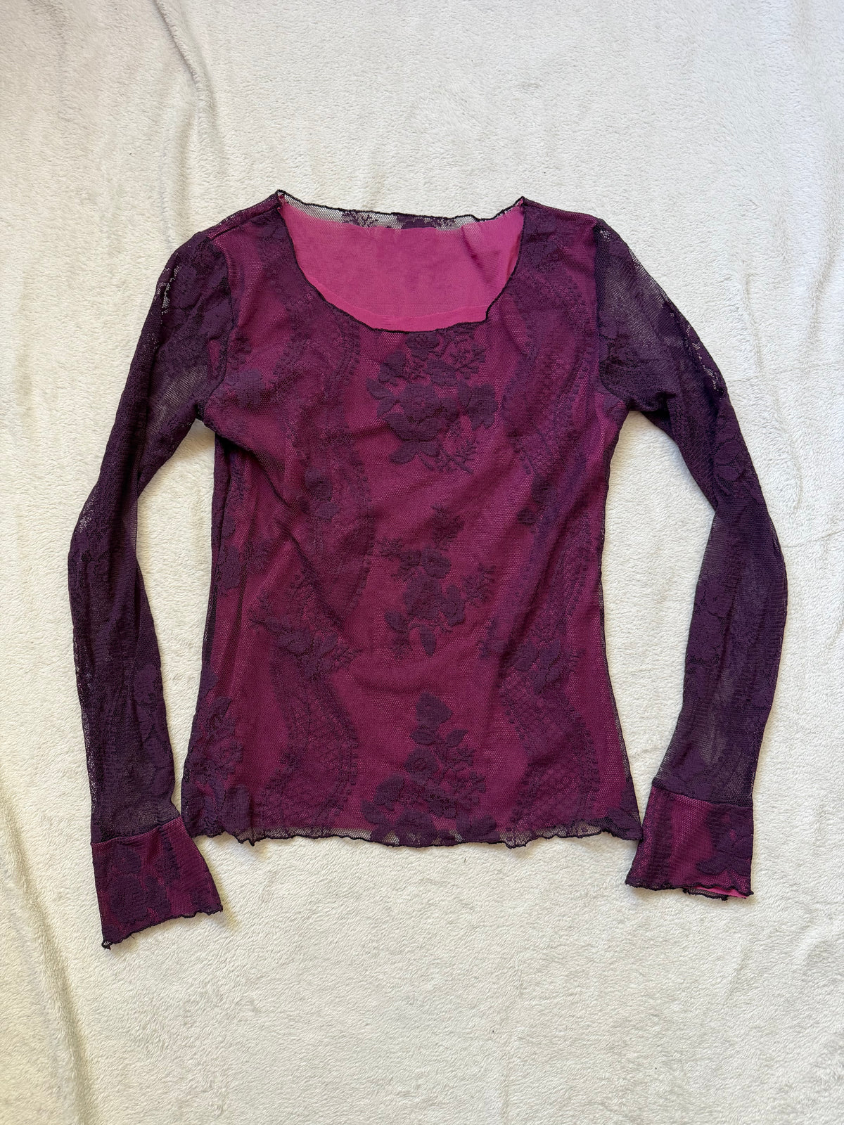 Top violet en résille et dentelle florale style whimsigoth romantic goth - taille S/M