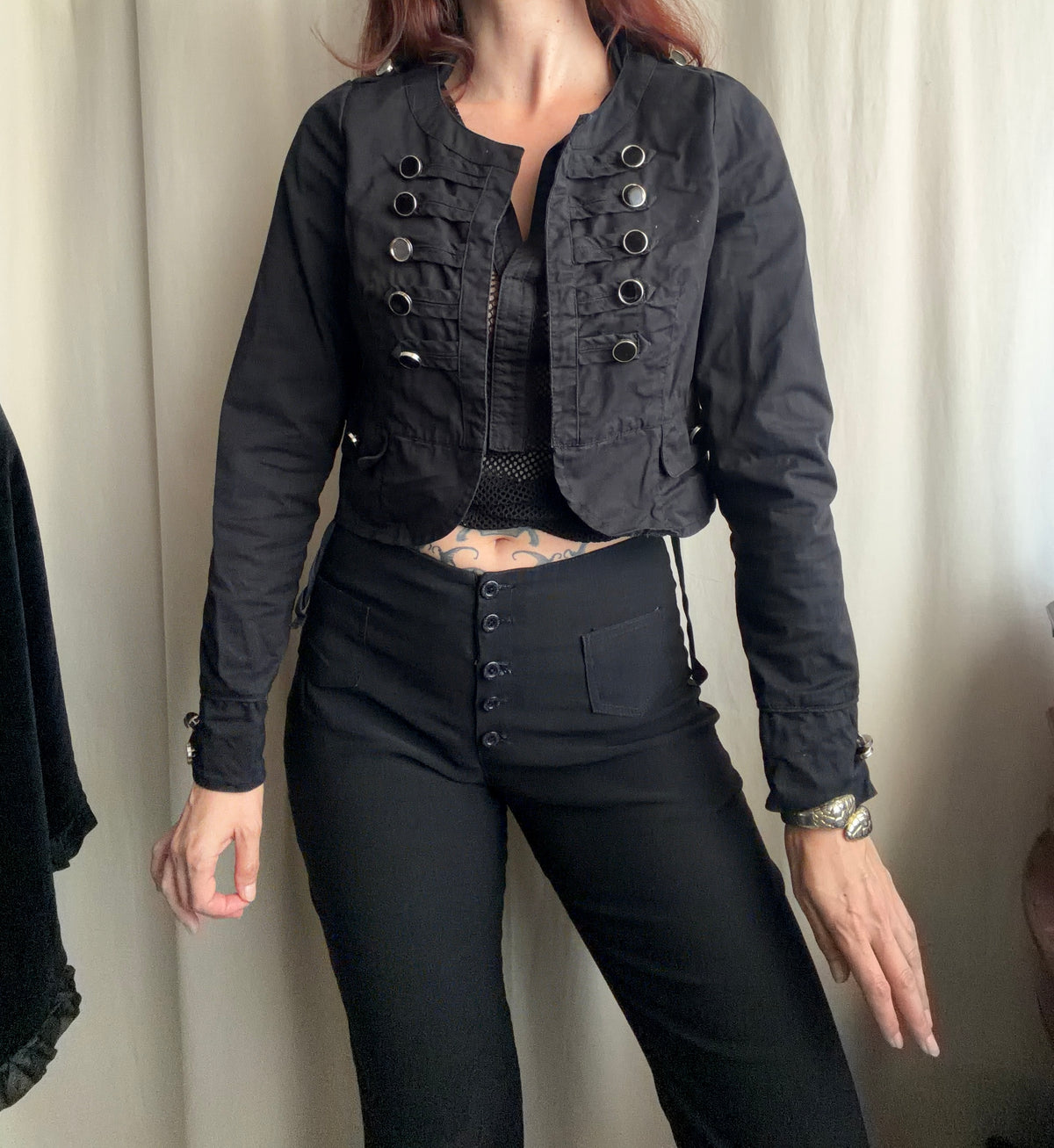 Veste noire cintrée officier à boutons style military goth - Taille S