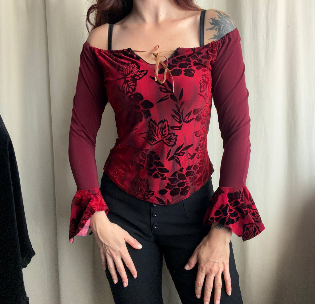 Floral devoré velvet mesh sleeve goth vampy top - Size S/M