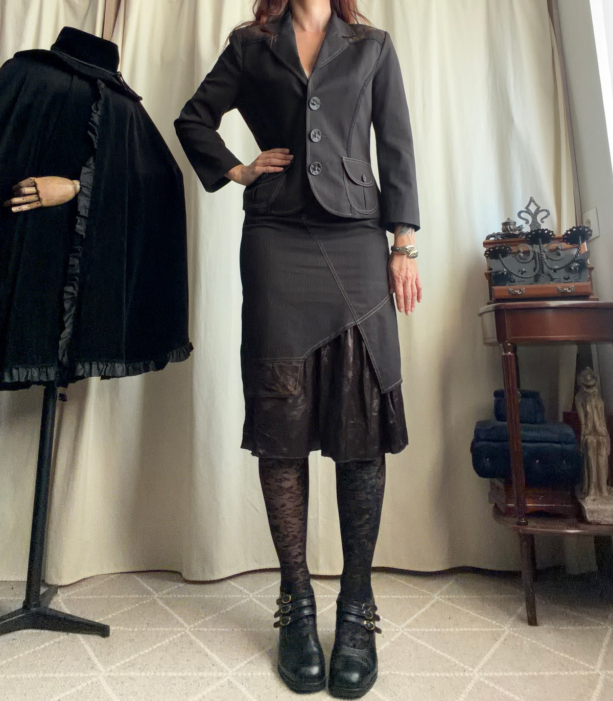 Ensemble blazer cintré et jupe midi chocolat - Taille M