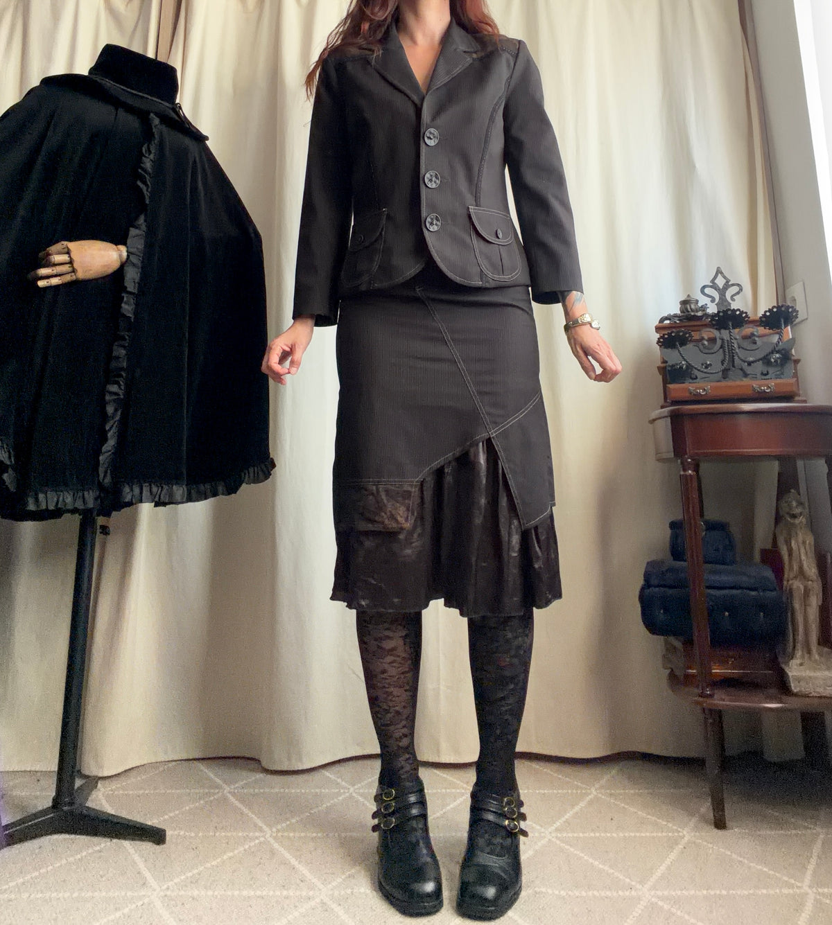 Ensemble blazer cintré et jupe midi chocolat - Taille M