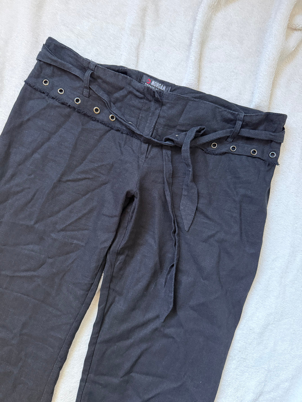 Pantalon noir jambes larges ceinture à œillets style Y2K goth - taille L