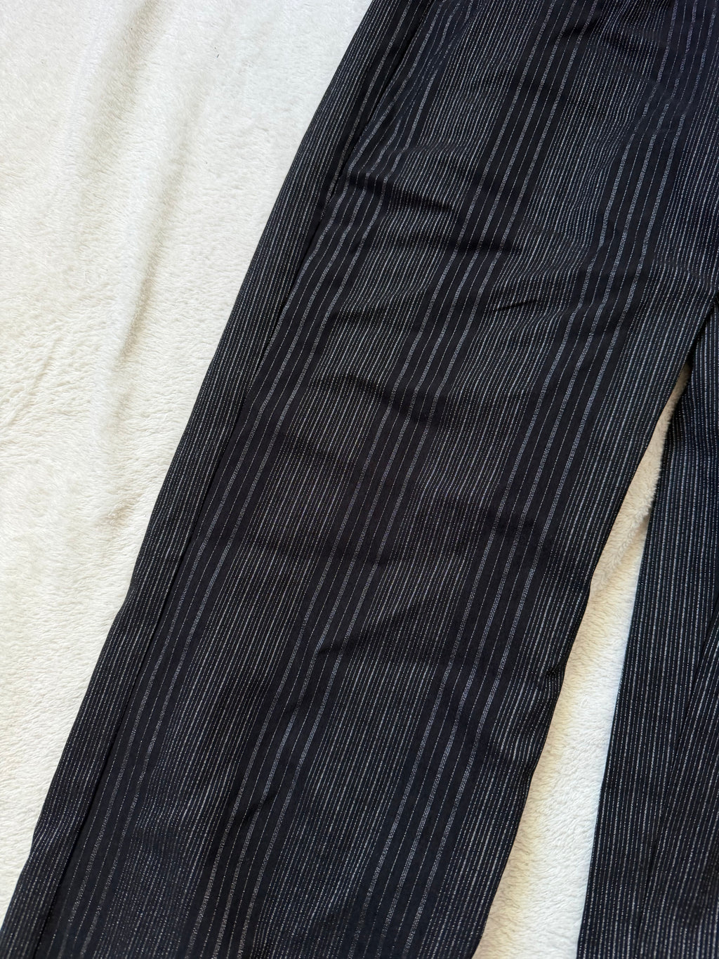Pantalon noir à fines rayures verticales style office siren corporate - taille S/M